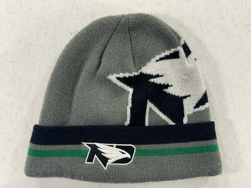 North Dakota Fighting Hawks Beanie Hat Gray Black Green Captivating Knit